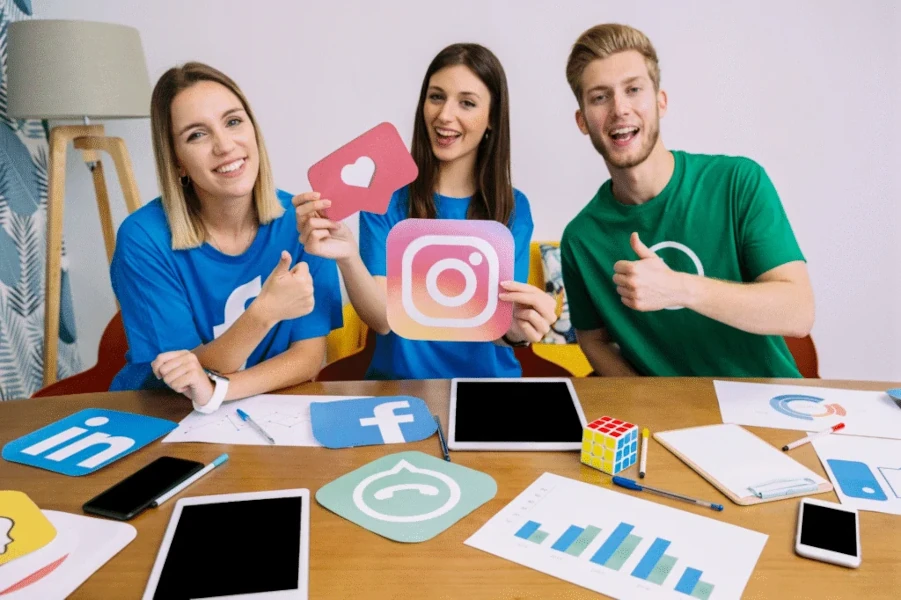 نادیده گرفتن استوری‌های هایلایت